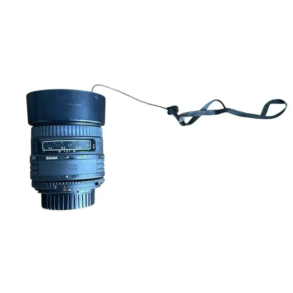Sigma AF Macro Multi-Coated 50mm f/2.8 Lens For Nikon With Caps Untested